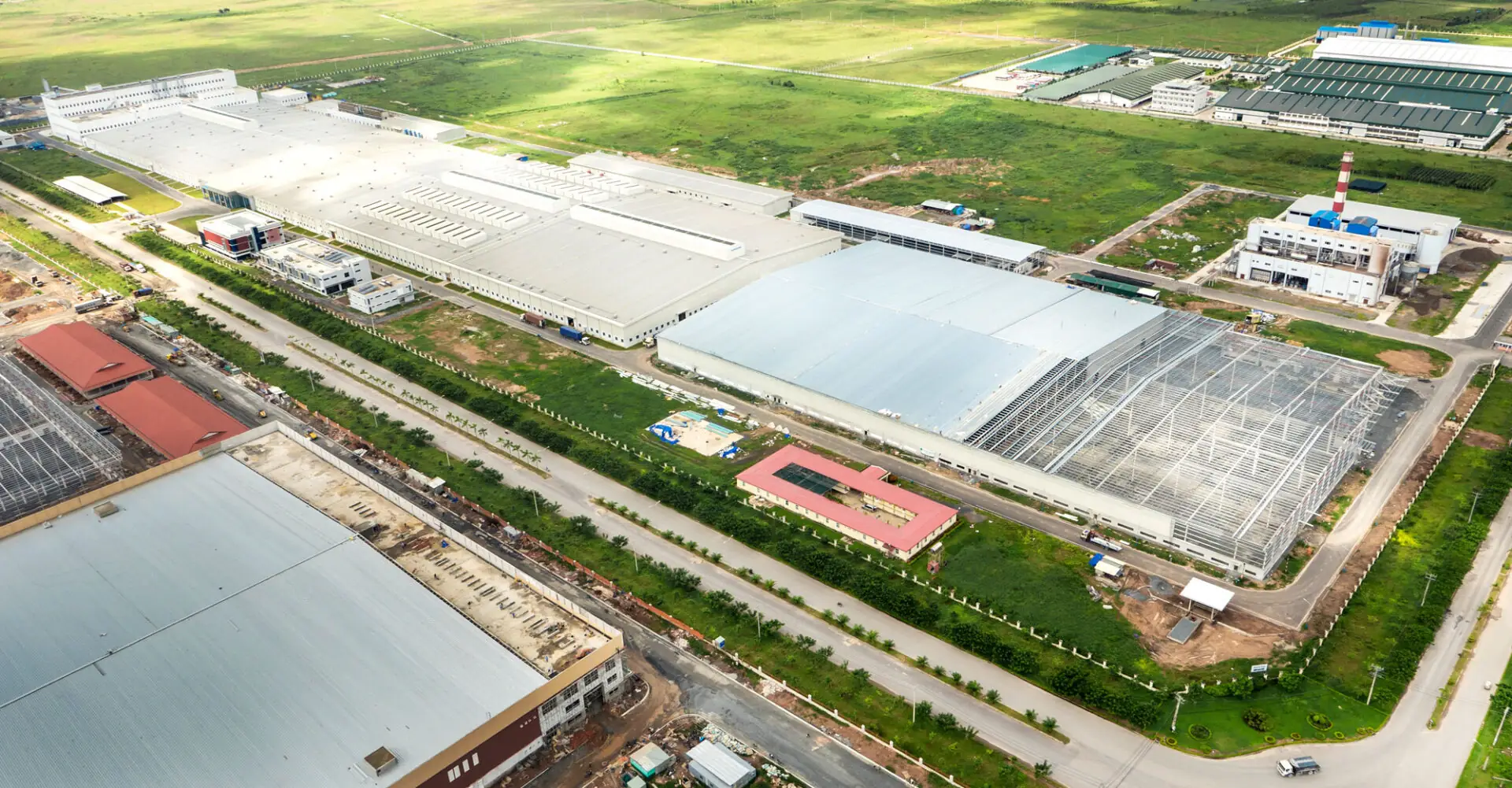 prefabricated steel product hall project by Pebsteel